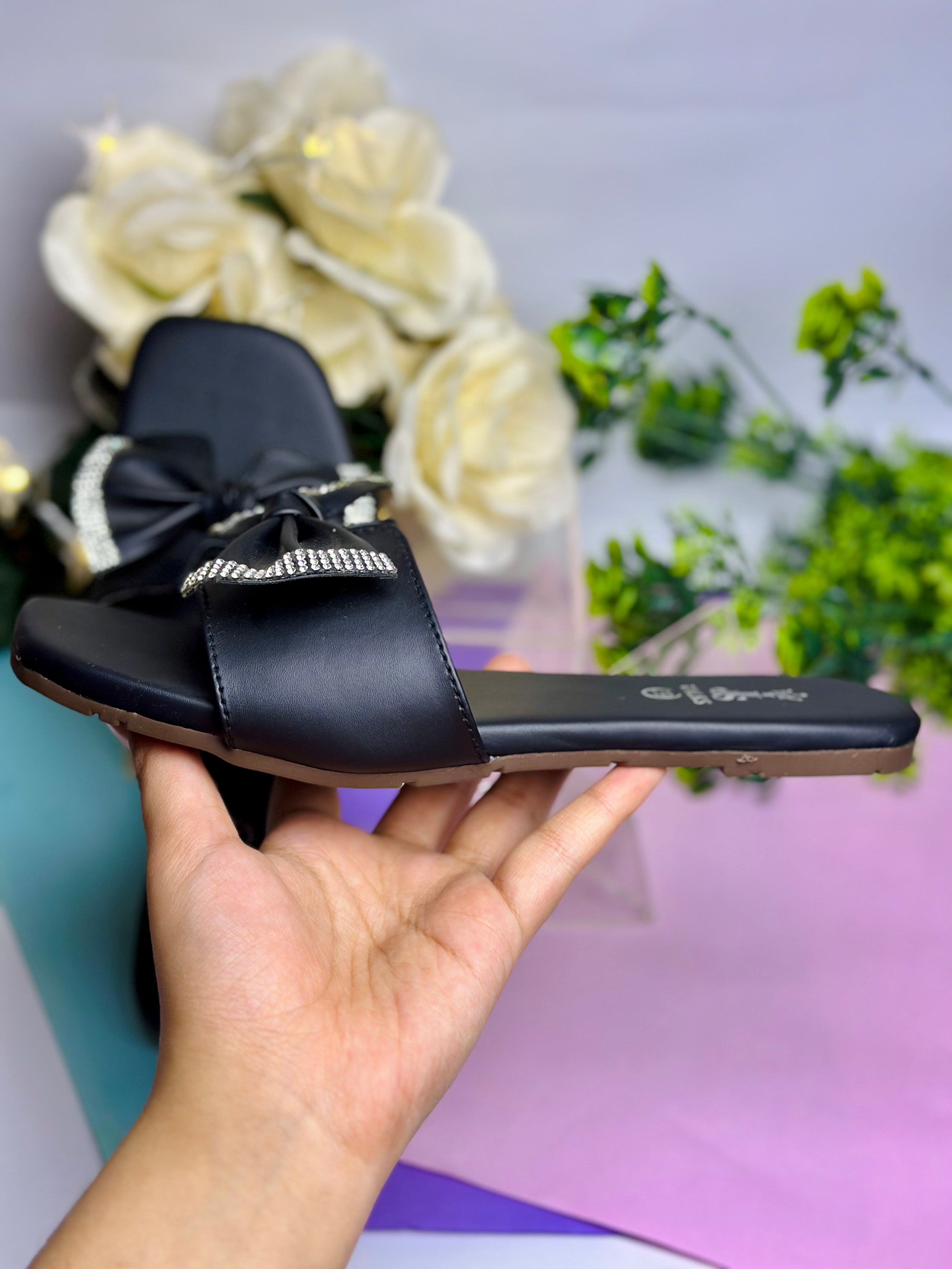 Midnight Bow Glam Slide
