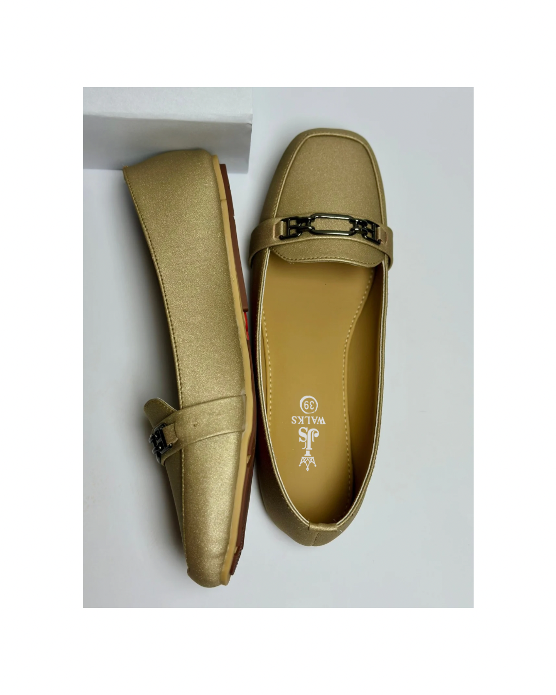 Gleam Loafer Collection