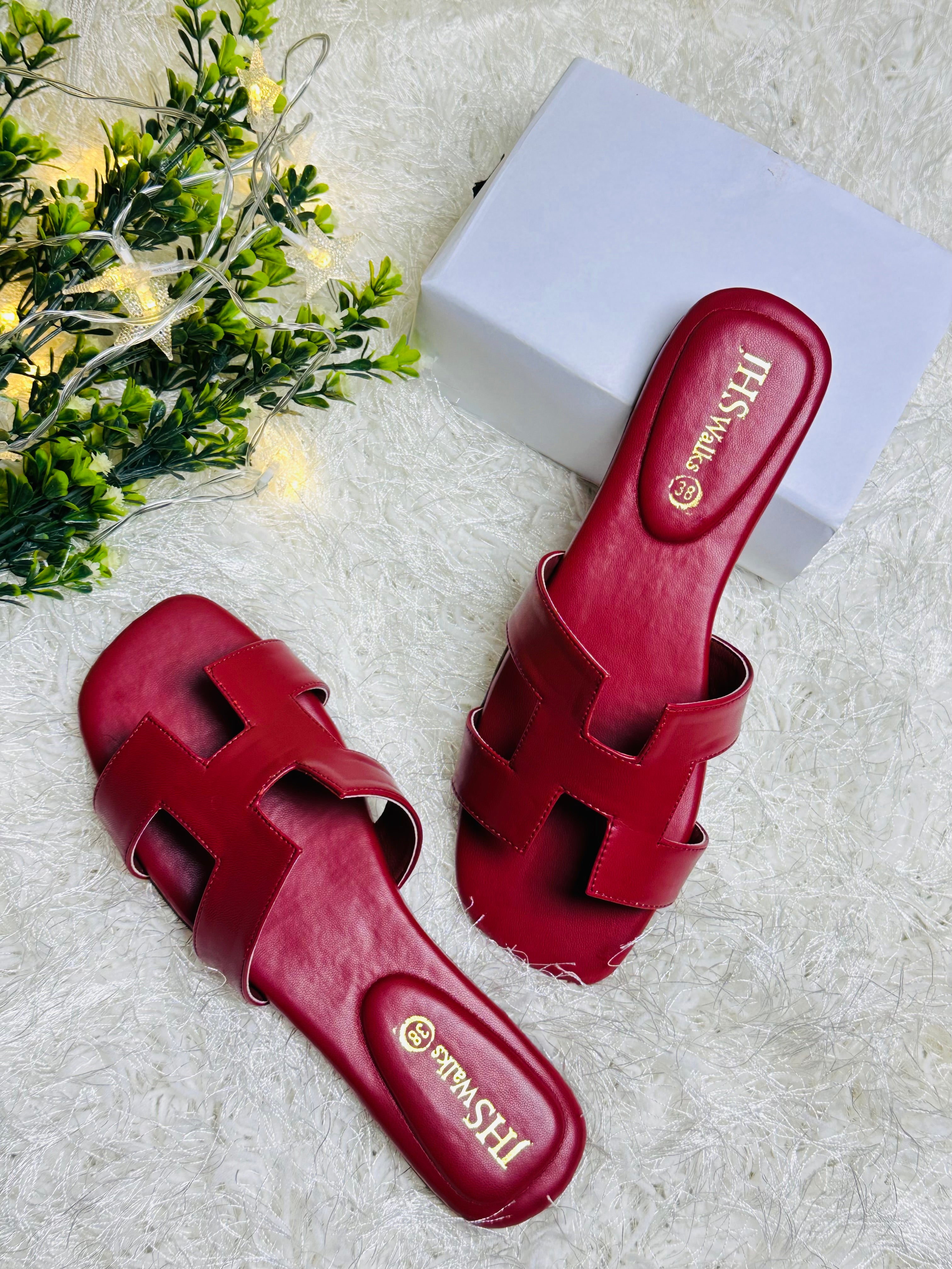 Women’s Maroon Elegance Flat Slippers