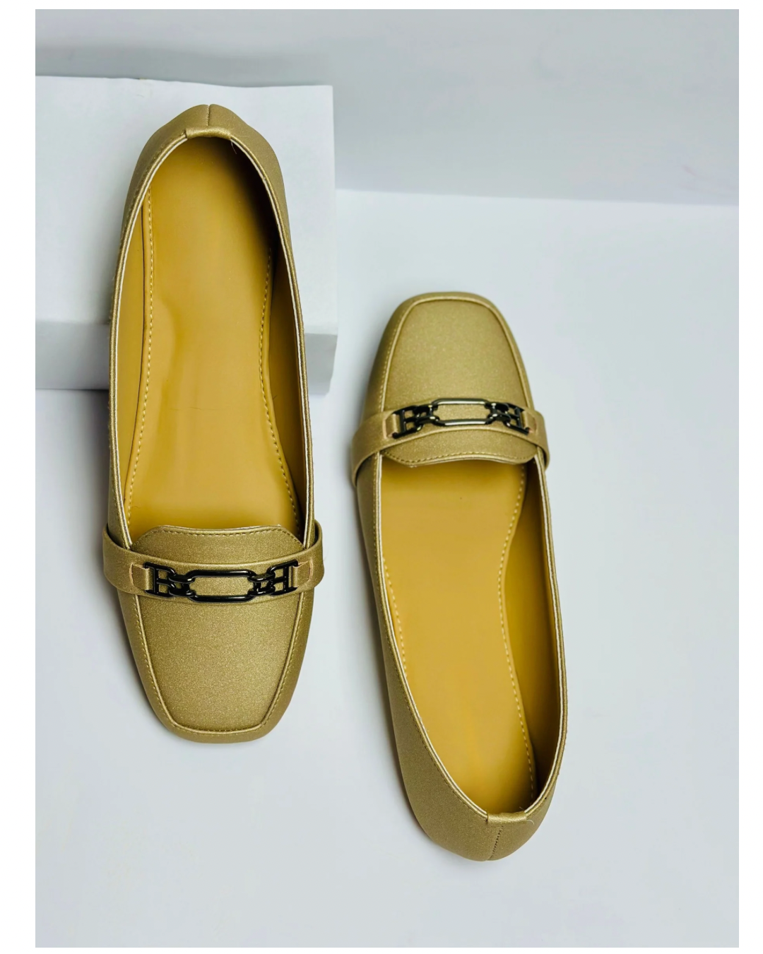 Gleam Loafer Collection