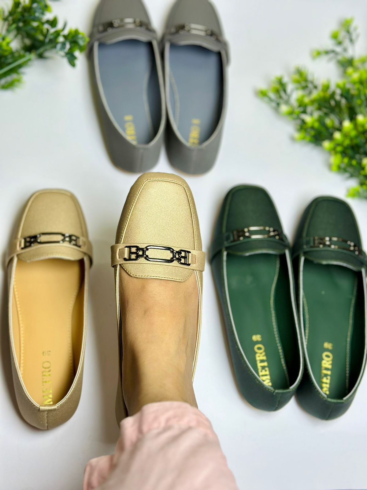 Gleam Loafer Collection