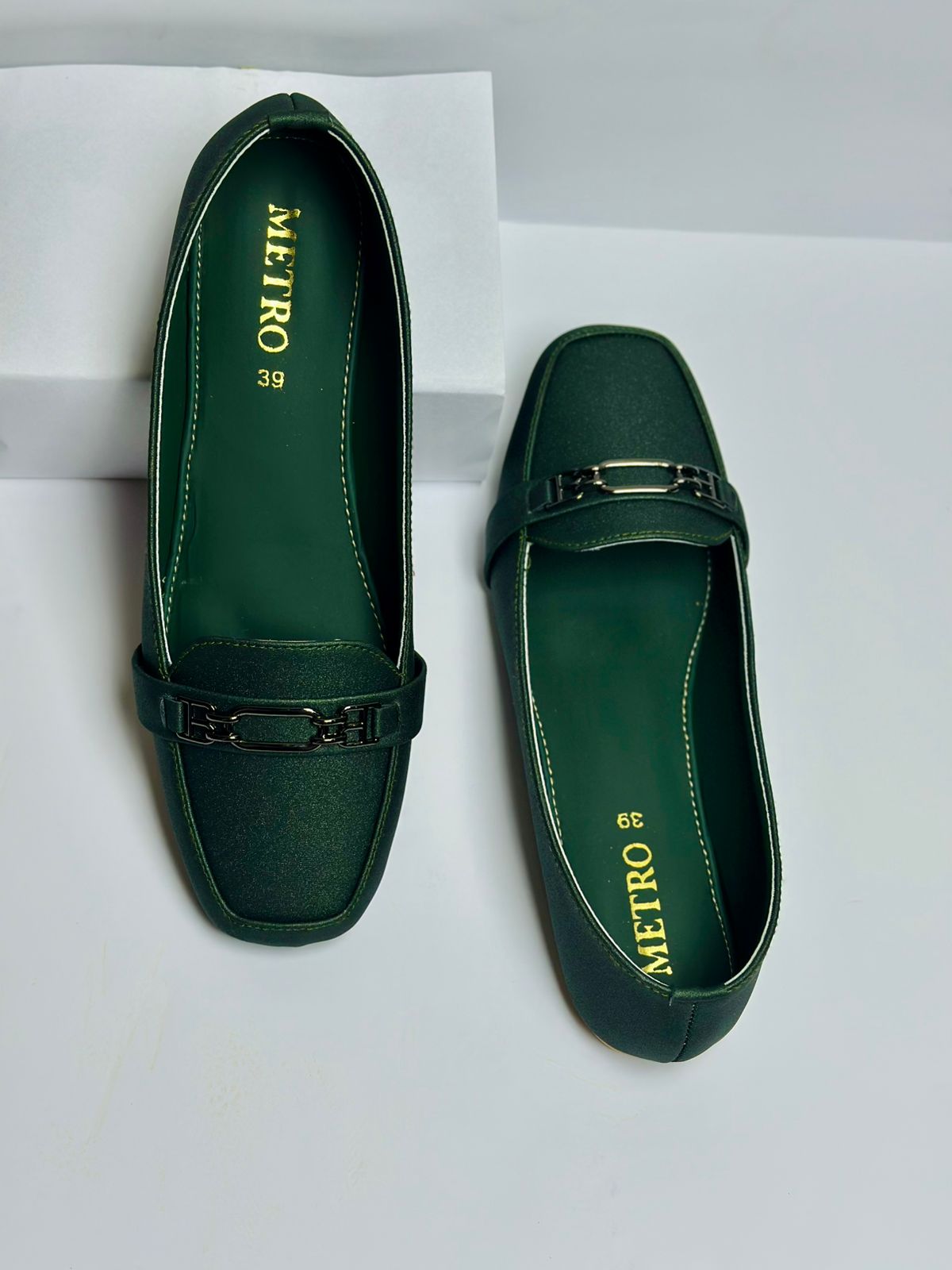 Gleam Loafer Collection